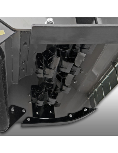 Broyeur à fléaux frontal Jansen BMM-100 pour HL-500E – moteur Loncin 15 CV